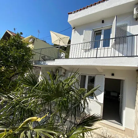 Apartamento Family House Grey *