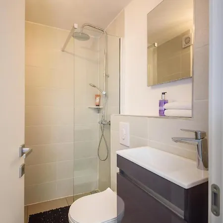 Apartamento Family House Grey